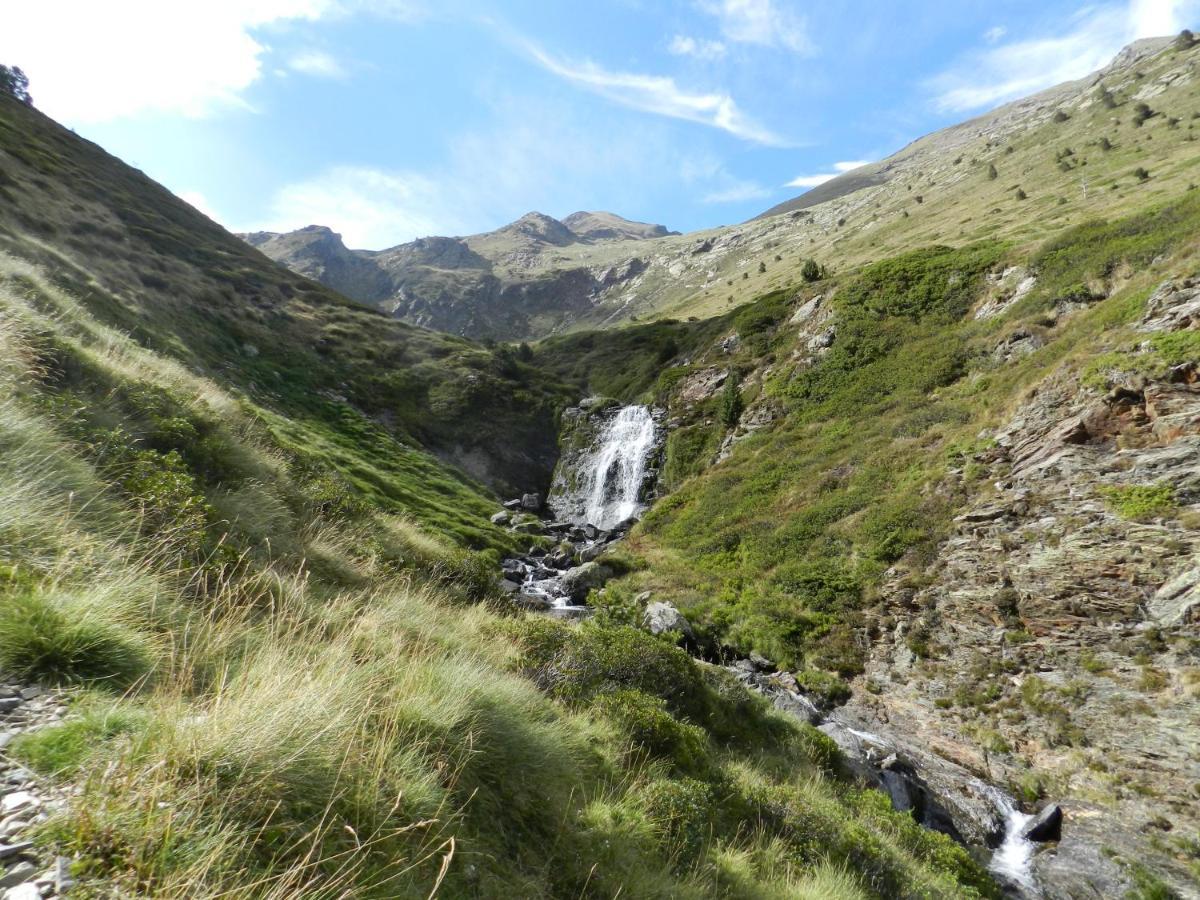 Apartaments Turistics Prat De Les Mines Ordino Exteriör bild